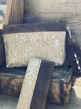 Load image into Gallery viewer, Wristlet Set